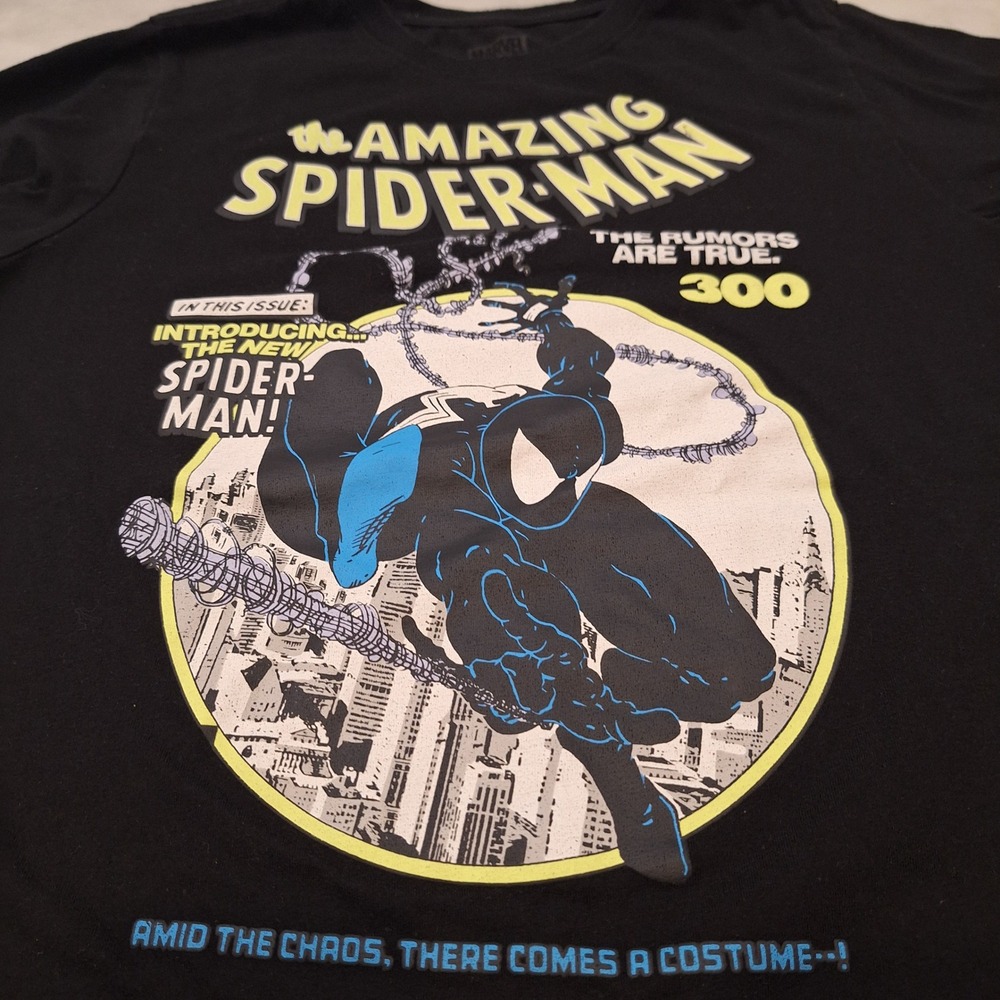 Marvel T-Shirt Boys 2XL Black Amazing Spider-Man Issue 300 Symbiote Graphic Tee